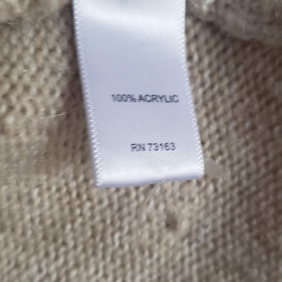 Cupio Sweater Tan - Picture 2 of 5